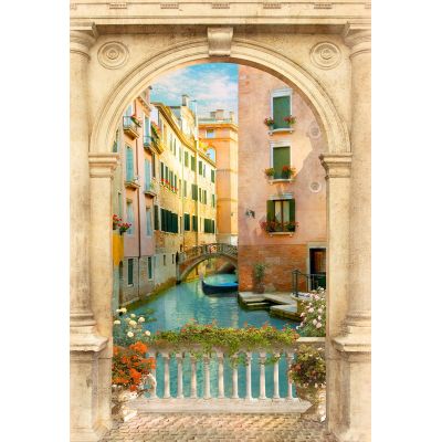 Арка с видом на Венецию