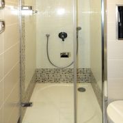 Дверь в душевую нишу двухсегментная TREND DOOR GK-862BP GuteWetter